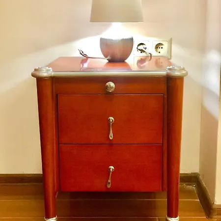 Art Boutique فندق فارنا